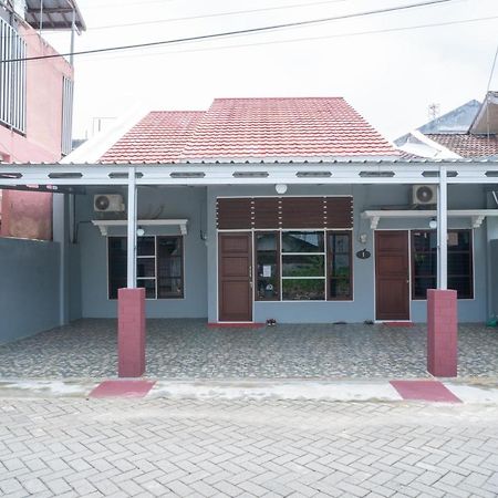 Hotel Koolkost Syariah Near Jalan Ahmad Yani Banjarmasin Sungai Lutus Zewnętrze zdjęcie